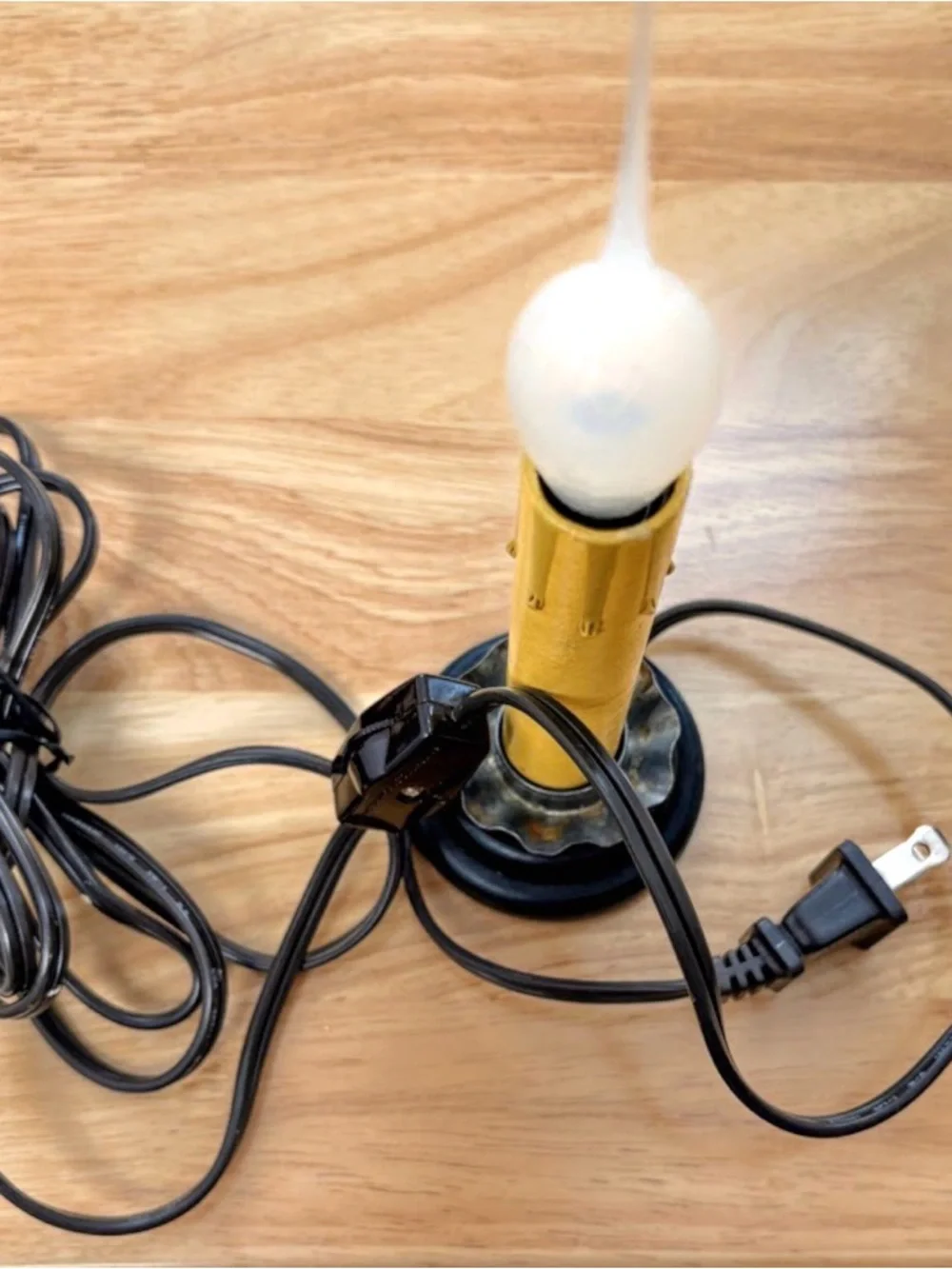 Vintage-Style Electric Candle - Picture 12 of 12